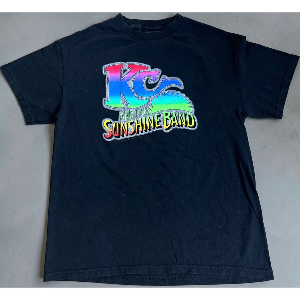 Vtg KC and The Sunshine Band Boogie Man Rainbow Glitter T-Shirt Mens Medium 2005